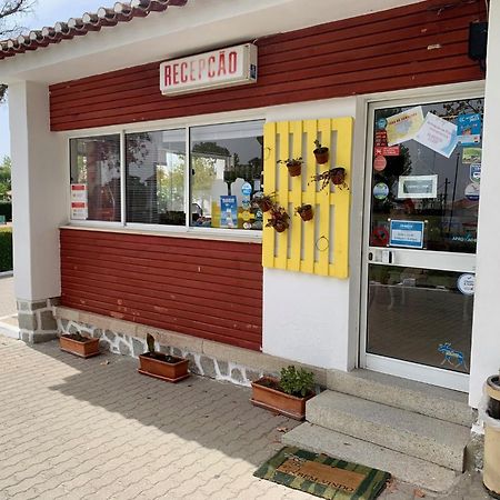 Parque De Campismo Orbitur Evora Ξενοδοχείο Εξωτερικό φωτογραφία
